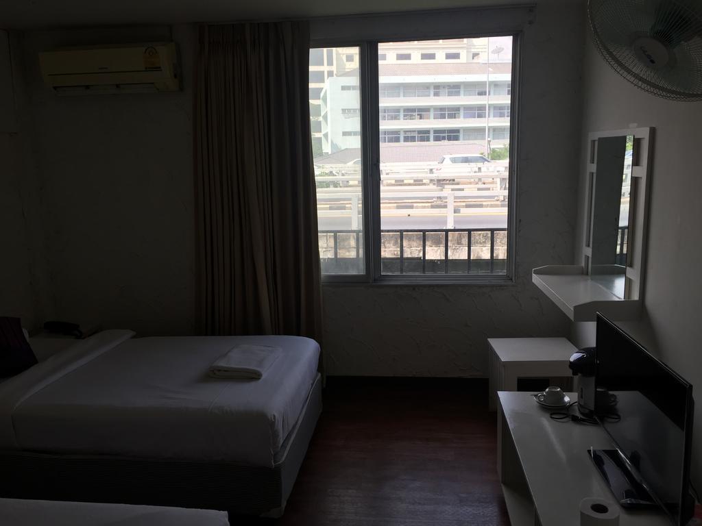 Take A Nap Hostel Bangkok Extérieur photo
